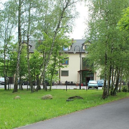 Hotel Czardasz Września Extérieur photo