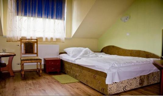 Hotel Czardasz Września Chambre photo