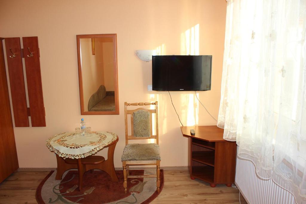 Hotel Czardasz Września Chambre photo
